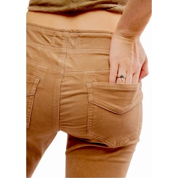 FREE PEOPLE | We The Free Penny Corduroy Flare Pants in Natural, Size 27 - Picture 5 of 13
